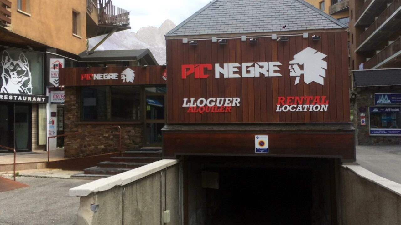 pic negre 18